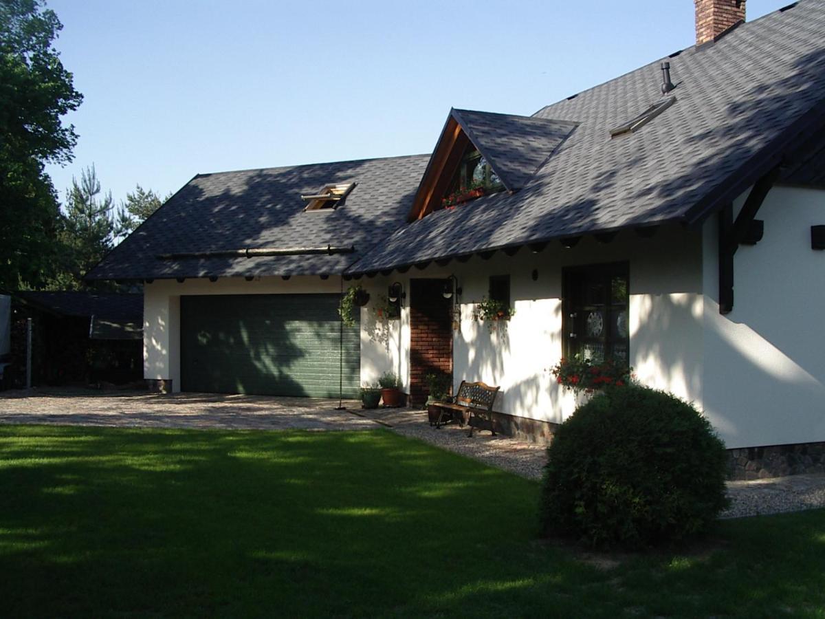 Domek Letniskowy Na Kaszubach Lub Apartament Z Kominkiem Puck Exterior photo